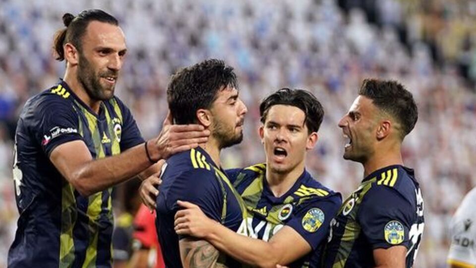 Fenerbahçe pes etmiyor