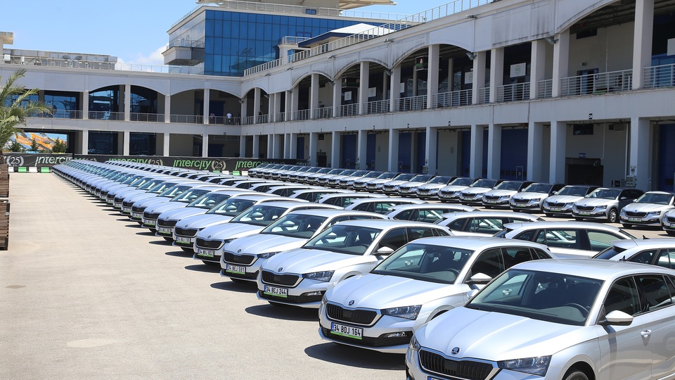 Pandemide kendi rekorunu kırdı