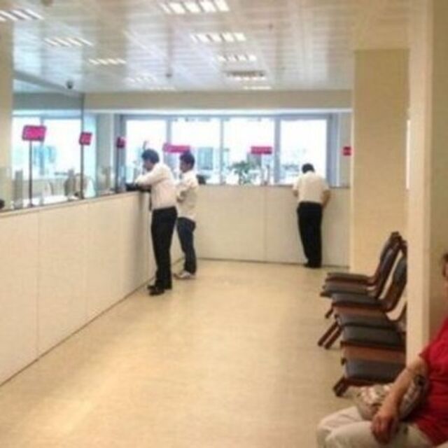 Bankalar saat kaçta açılıyor?