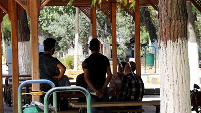 Evine davet ettiği eniştesini katletti!