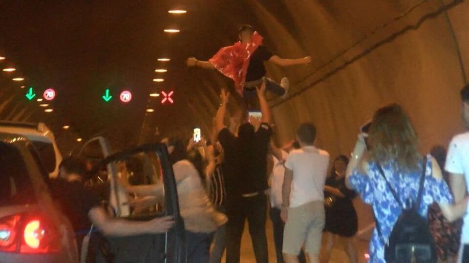 Asker uğurlamadaki o magandalara ceza yağdı