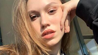 Duygu Özaslan kimdir?