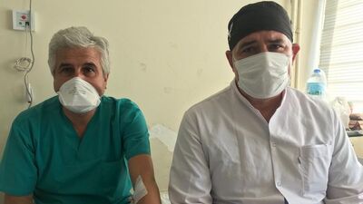 Doktora "maske tak" dediği için şiddet! Tutuklandılar!