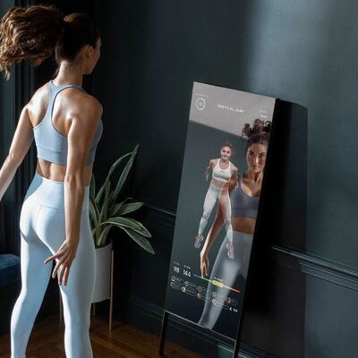 Sporcu 'aynası' 500 milyon dolara satıldı