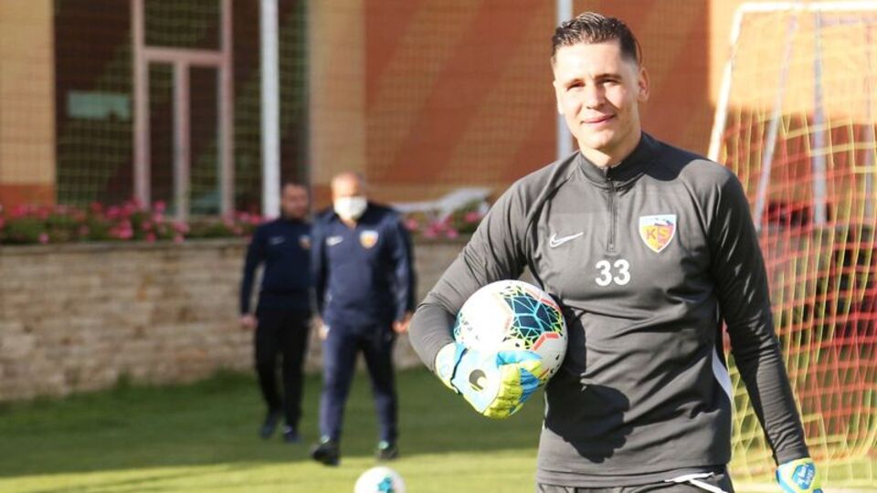 Silviu Lung kalesini gole kapattı