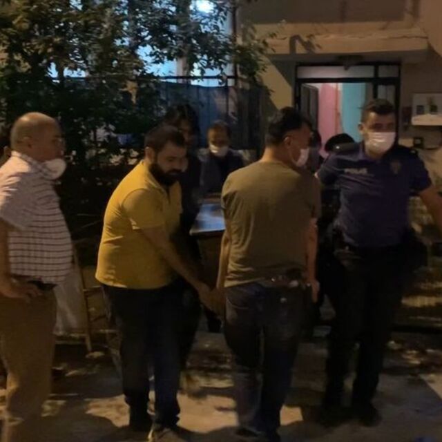 Yaşlı kadın evinde ölü bulundu