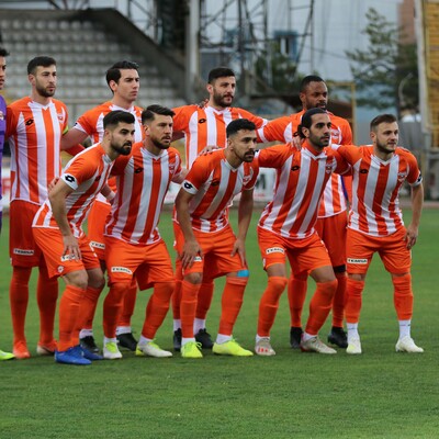 Bir efsane daha düştü!