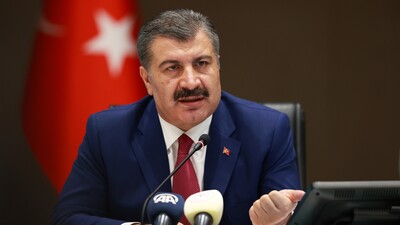 Sağlık Bakanı Koca'dan önemli açıklamalar