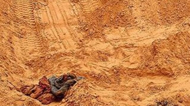 Libya'daki toplu mezarlardan 23 günde 208 ceset çıkarıldı!