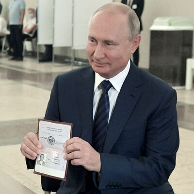 Putin'in 2036'ya kadar iktidarına ezici onay!