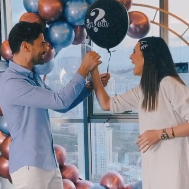 Bebeklerinin cinsiyeti belli oldu