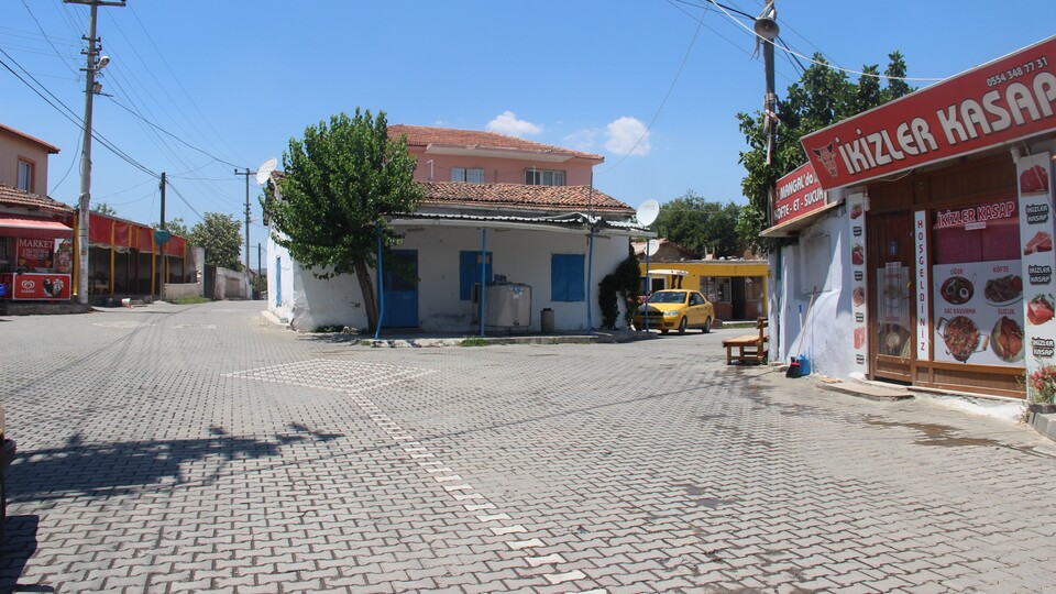 Dört kişinin öldüğü mahallede büyük tedirginlik!