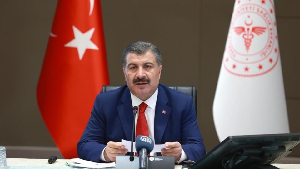 Koronavirüs salgınında yeni vaka sayısı 1186