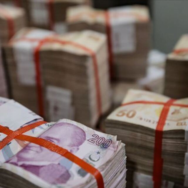 Tüketici kredileri yükseldi