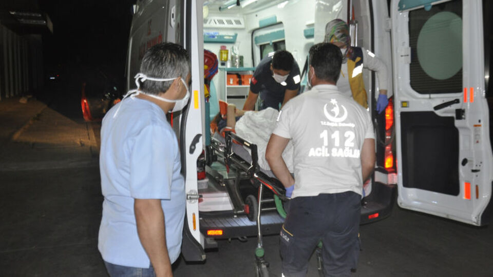 Eşiyle boşanma aşamasında olan kişi, baldızını vurdu