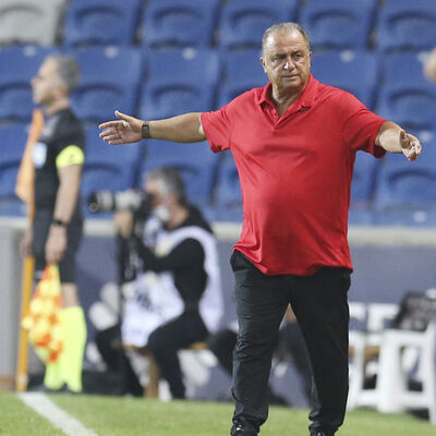 Galatasaray'ın yüzü gülmüyor!