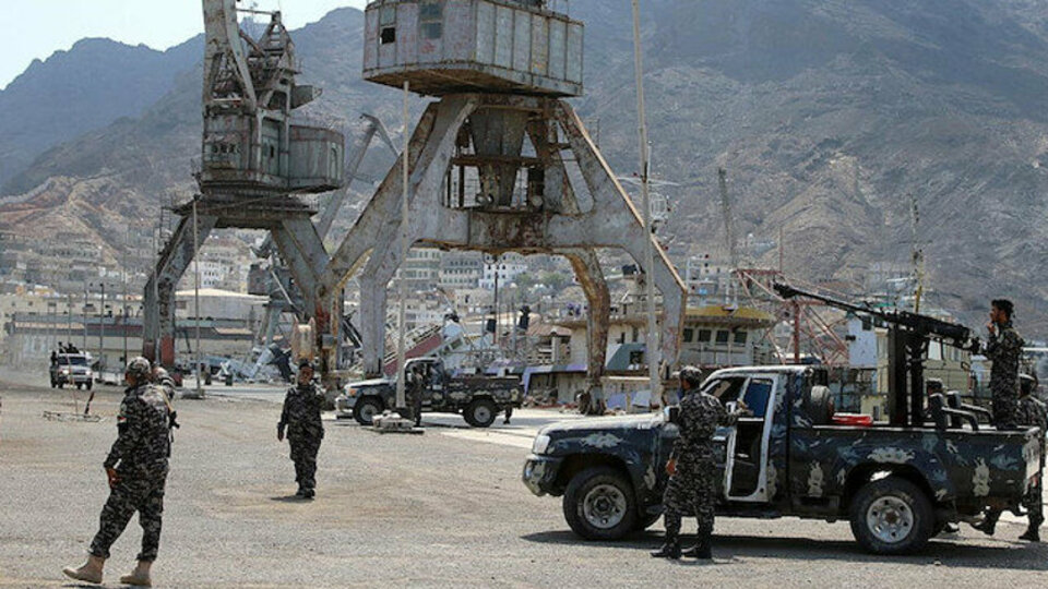 Husilerden Suudi Arabistan'a tehdit