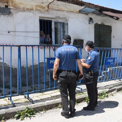 Korona bu kez pilav gününde bulaştı! 10 ev karantinada!