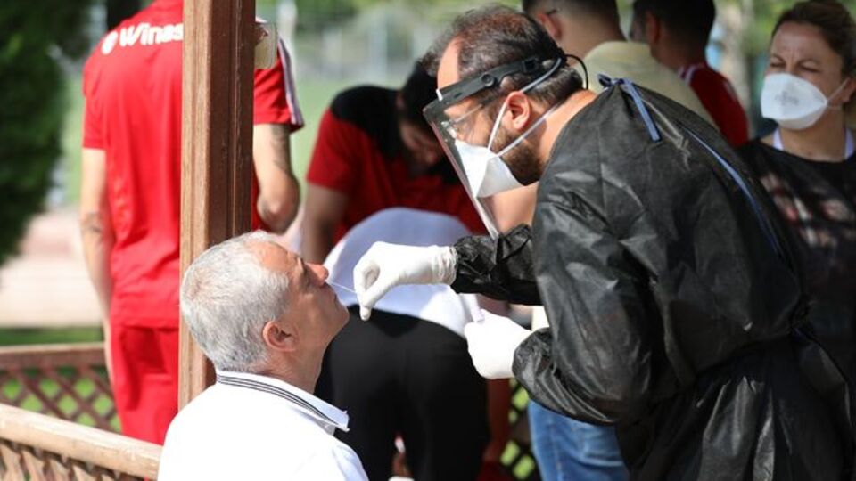 Sivasspor testten geçti