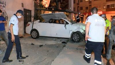 Avrasya tüneli girişinde feci kaza: 1 ölü, 2 yaralı
