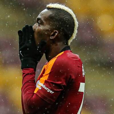 Gelecek sezon da yok!