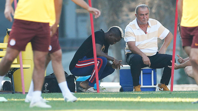 Galatasaray'da ayrılık!