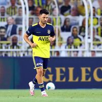 Tolgay 4 maç sonra ilk 11'de