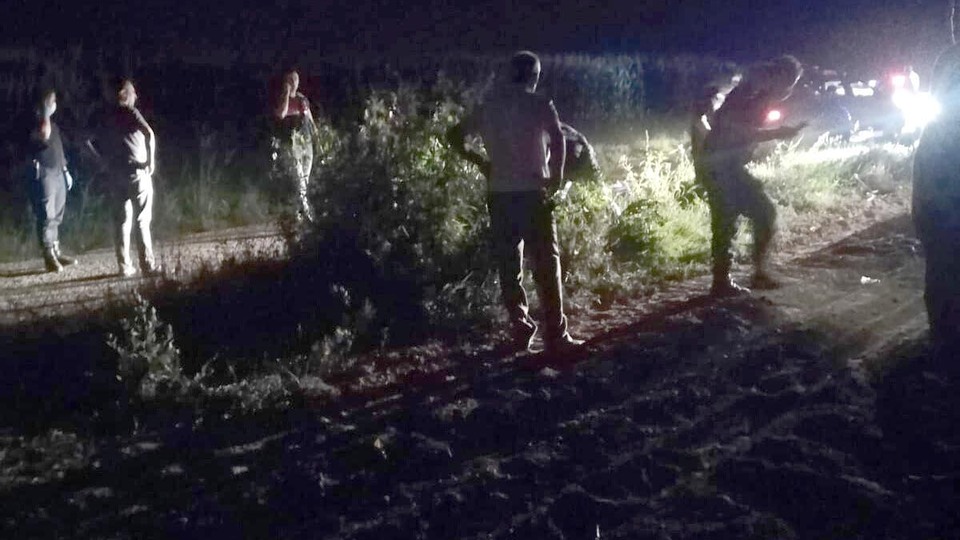 Baltalı ve silahlı vahşet: 1 ölü, 2 yaralı!