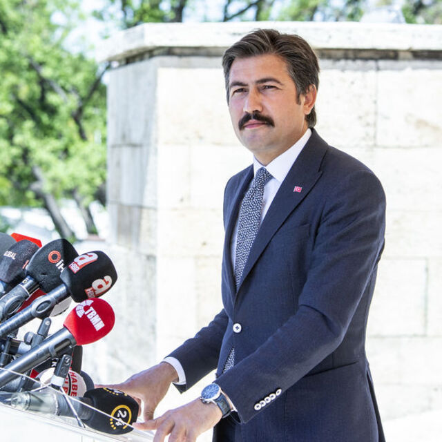 AK Parti'den baro düzenlemesi açıklaması