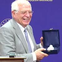 AB Yüksek Temsilcisi Borrell'e ilginç hediye