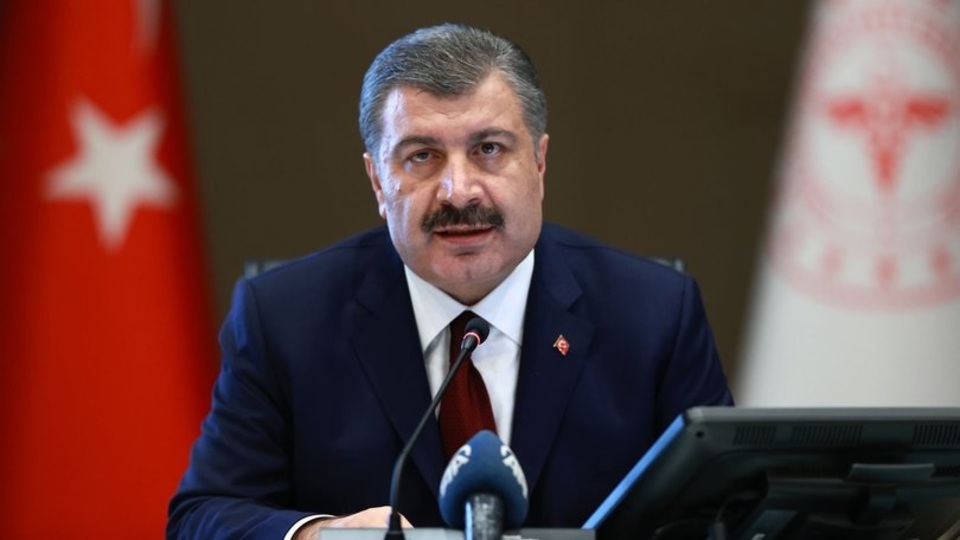 Koronavirüs salgınında yeni vaka sayısı 1086