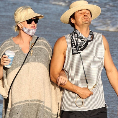 Katy Perry'nin sağ ayağı kafaları karıştırdı