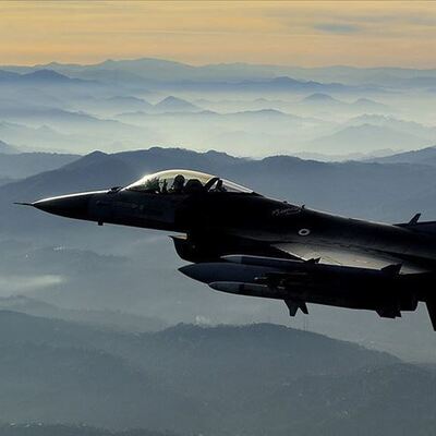 Irak'ın kuzeyine hava harekatı