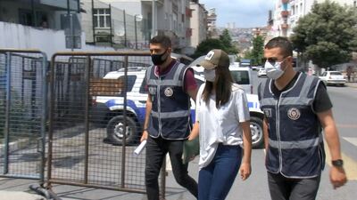 Küçük yaştaki yeğenine sigara içirmişti! Flaş karar!