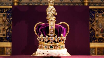 Kraliyet Ailesi'nin mücevherleri dudak uçuklattı