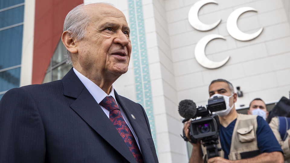 Bahçeli'den 'çoklu baro' açıklaması