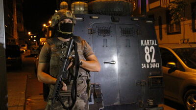 İstanbul'da eş zamanlı terör operasyonu