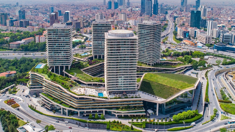 Avrupa'nın en iyi şehir oteli seçildi