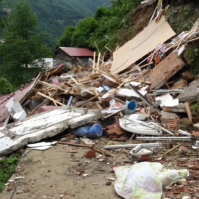 Doğu Karadeniz'i sağanak vurdu!