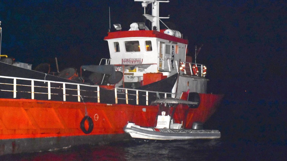 Gemiyle yasa dışı geçişe 4 tutuklama!