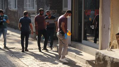 Diyarbakır'da kıraathaneye silahlı saldırı!