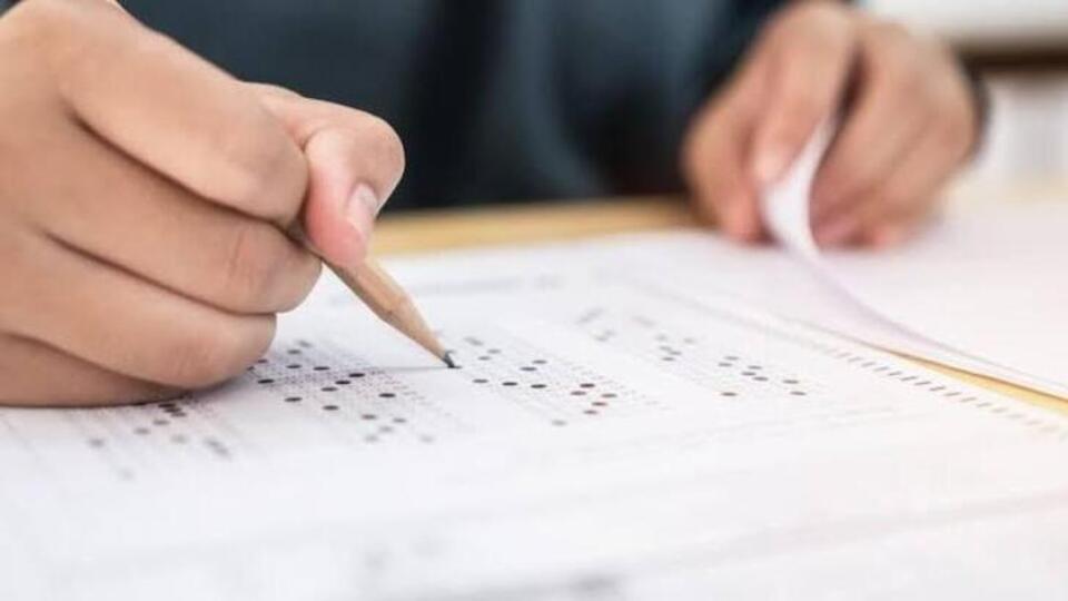 AÖF üç ders sınavı kaldırıldı mı?