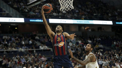 Armani Milan, Shields'ı transfer etti