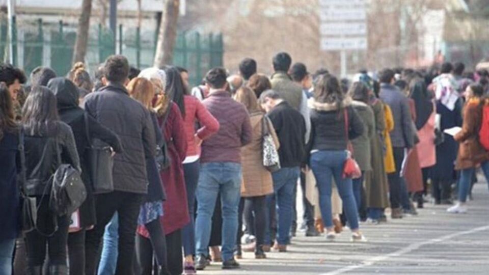 İşsizlik nisanda yüzde 12.8