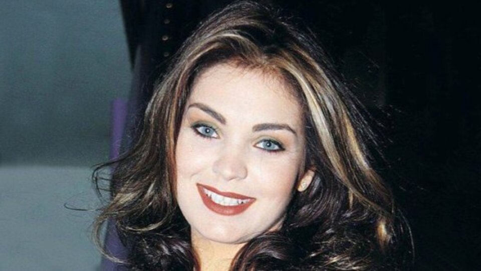 Esin Moralıoğlu kimdir?