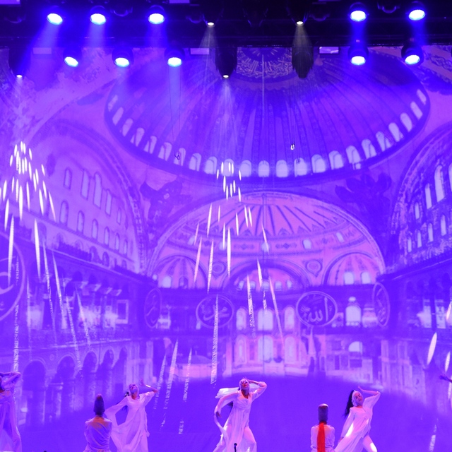 Yenikapı'da Ayasofya'dan izler