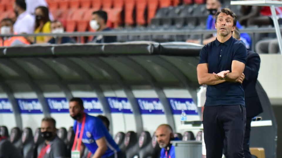 "Hakem bu takımın kaderiyle oynadı"