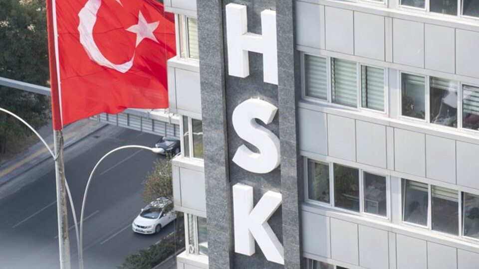 Hakim ve savcı atamaları Resmi Gazete'de