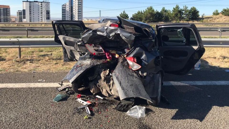 Başkent'te feci kaza