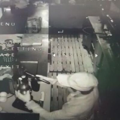 Hırsız istediği parayı bulamayınca...